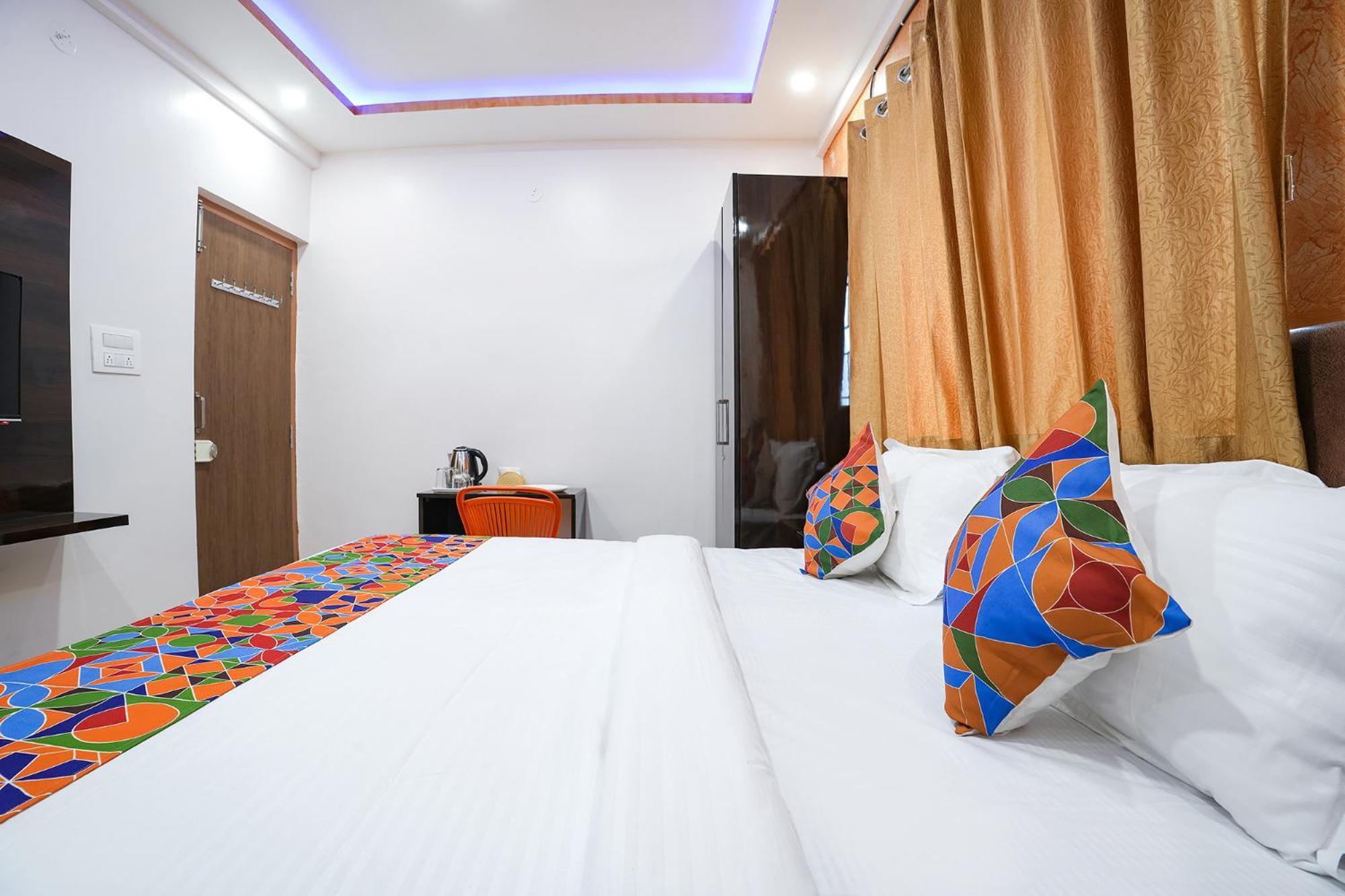 Fabhotel A White Pearl Suites - Kempegowda International Airport Settahalasur Exterior photo